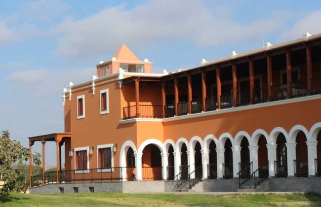 Hacienda La Caravedo Folkloric Dinner Show & Pisco Tasting - Foto 1