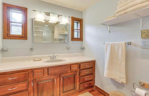 13 Mi to Ski Big Bear Updated Getaway with Deck - Foto 16