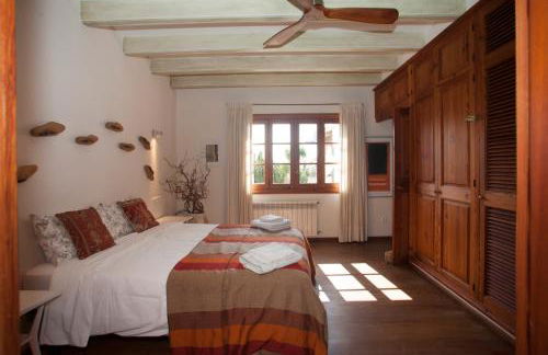 Tranquil Mallorquin Villa with Private Pool Beach Access - Foto 6