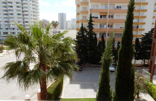 Beach & Sea Apt, Fast WIFI, Airco, Private Parking and Pool - Foto 26