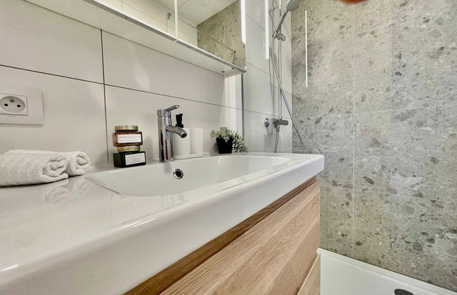 Luxury Dlx 1BR Near Fashion District by Oneluxstay - Foto 48