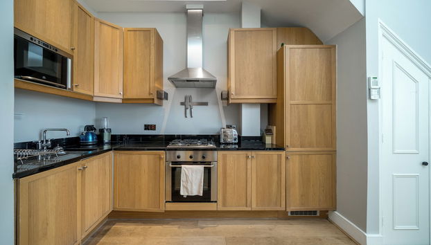 JOIVY Captivating 1-Bed Flat In Fulham - Foto 3, Cocina privada