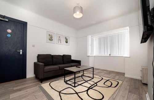 3BR Haven Retreat in Wallasey with FREE Street Parking - Foto 11