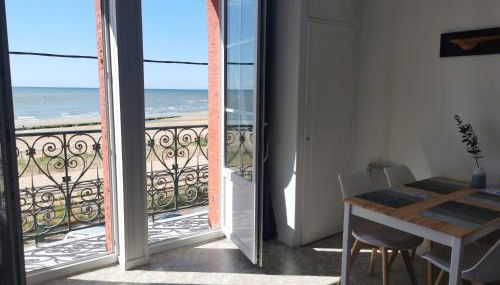 Grand studio face à la mer - Photo 2