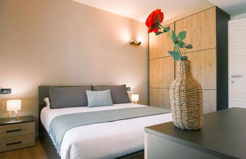 Costa Blu - Pool and terrace overlooking the lake - Foto 9