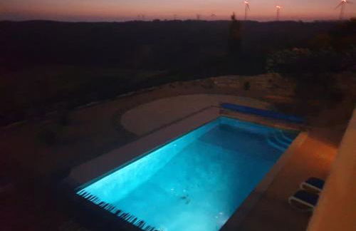 Stunning Villa with Pool & View near beach - Foto 6