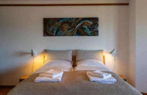 Ferienhaus hoch über dem Taubertal mit fantastischem Weitblick, Dachterrasse, 2000m2 großem Grundstück und Kamin - Foto 11