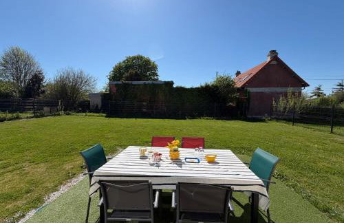 Les dunes, maison neuve 8 p bien équipée jardin clos, terrasse équipée, parking, garage à 850 m de la plage et centre bourg, sur plages du débarquement près Arromanches et Bayeux, chiens bienvenus - Photo 7