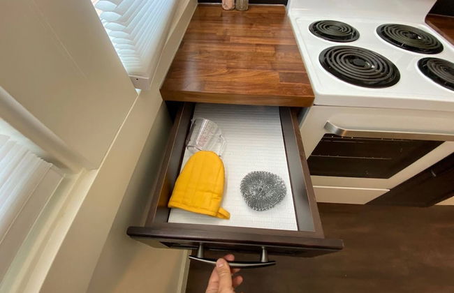 Brand New 1 Br 1 Bath Close To All Walkable - Photo 8