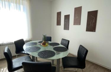 Apartman Varea - Photo 3