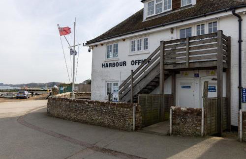 City Centre Entire Studio Apartment- Self check in - Foto 22