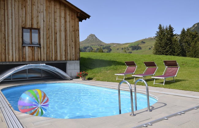 Apartment in Damuls Near Ski Slopes - Photo 18