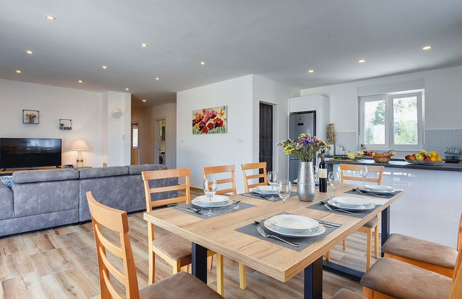 Villa in Kanfanar With Swimming Pool - Foto 6