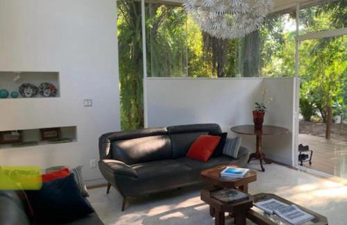 The Black Pool House em Busca Vida - Foto 9