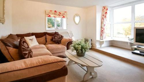 Chainbridge Cottage - Photo 3