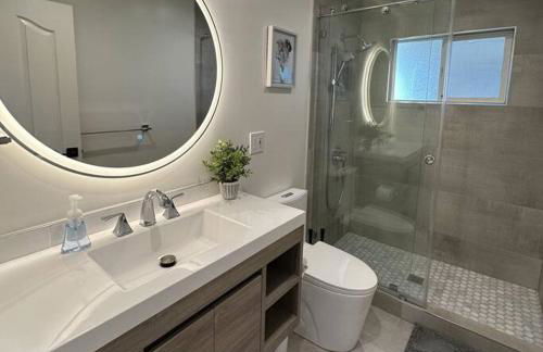 Modern, Renovated 5b/3ba near Apple, Kaiser - Foto 1