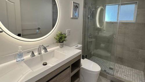 Modern, Renovated 5b/3ba near Apple, Kaiser - Foto 1, towels, Shower