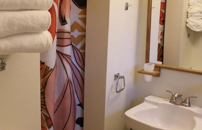 The Bonnie Inn Unit 6 - Photo 10