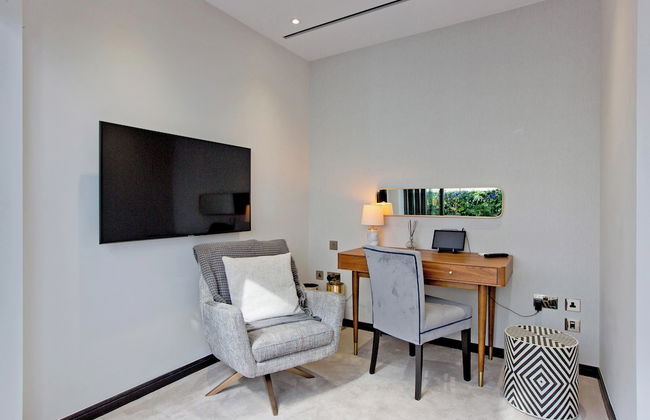 37GS Residences - Photo 33