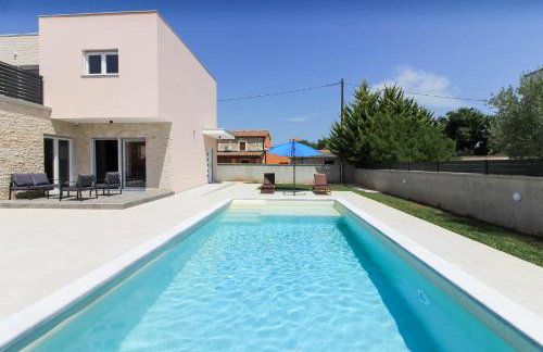 New modern villa Gogo with private pool near the beach and town of Pula by WiiBuk - Foto 40
