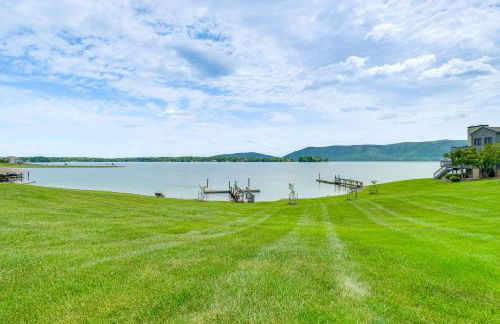 Resort Condo on Smith Mtn Lake Linens Included! - Foto 28