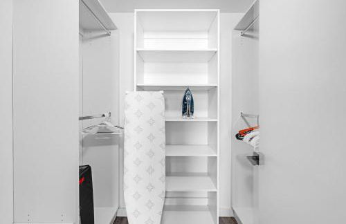 Tranquil 1 Bed Escape in Doral With Free Parking - Foto 21