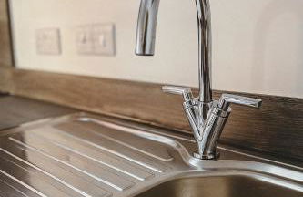 Contemporary 2 Bedroom Flat with Great Location in Salford - Foto 8