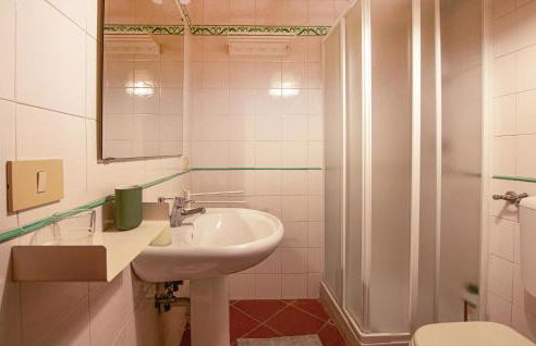 Cozy Apartment In Montespertoli - Foto 13