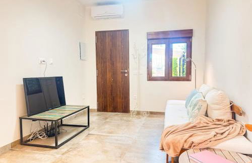 Charming brand-new loft with garden and pool - Foto 21