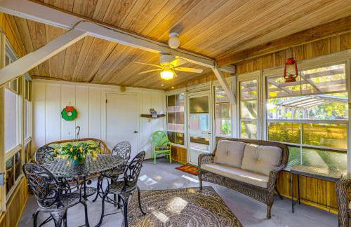 6 Mi to Manatee Springs! Family Riverfront Getaway - Foto 22