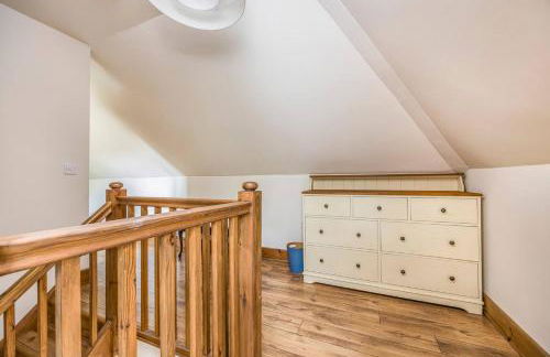 Charming Annexe Lodge with Parking - Pass The Keys - Foto 37