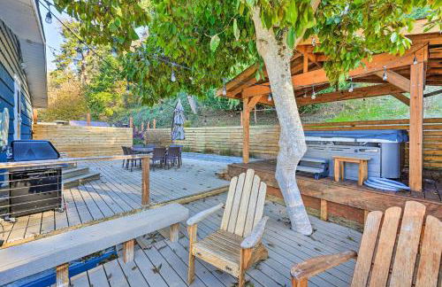 McKees Beach House with Ocean Views, Hot Tub! - Foto 33