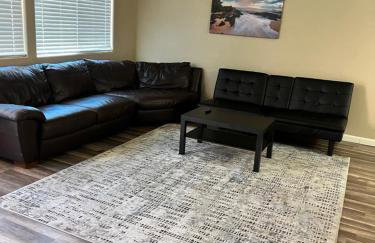 Quiet 1bed,1bath condo with free parking - Photo 1