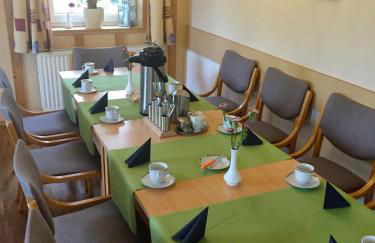 Blechleppel - Die Pension im Harz - Foto 17