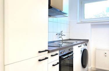 REGENCY - Exklusive zentrale 45m2 Wohnung mit Balkon, WiFi und Netflix - Foto 10