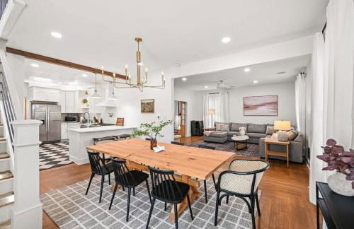 4BR for 10, Near Ark, High-Tech Kitchen, Parking! - Foto 2