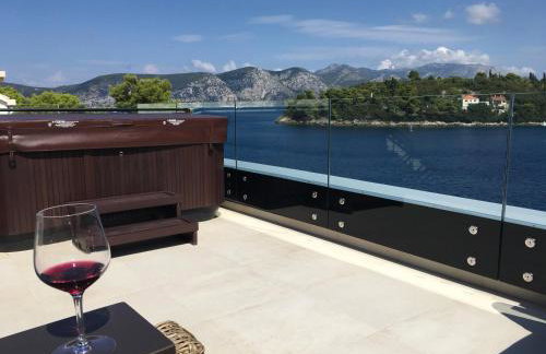 High View-A Seaside Villa With Huge Jacuzzi - Foto 8