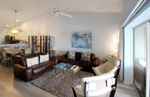 Well-appointed lakefront condo - Heritage Oaks County Club - Foto 2