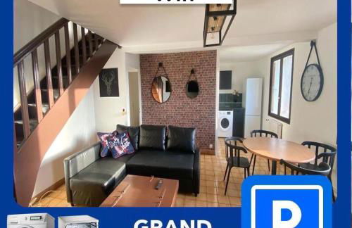 014 CHIC & COSY GRAND APPART DUPLEX 76m2 WIFI SMART TV NETFLIX ET VUE PANORAMIQUE - Foto 1