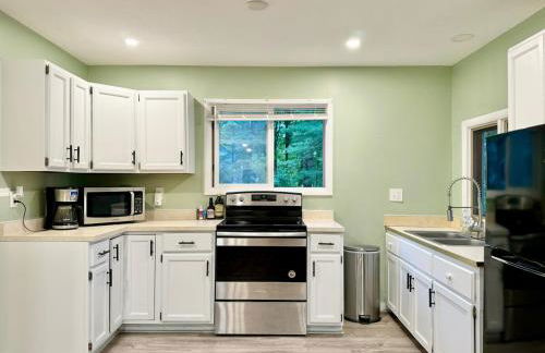 Cayuga lake cottage with private lake access - Foto 27