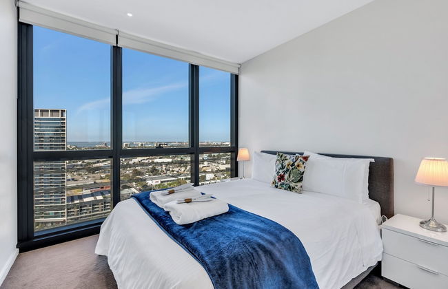 Melbourne Lifestyle Apartments - Best Views on Collins - Photo 32
