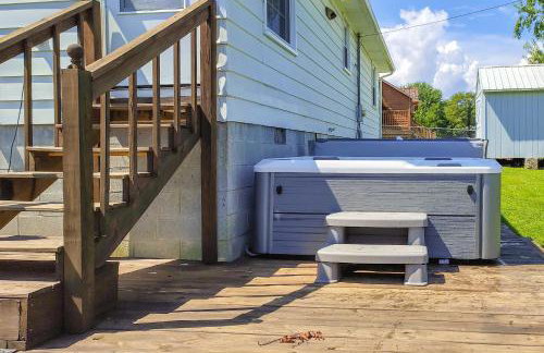 Dog-Friendly Fayetteville Home with Hot Tub! - Foto 25