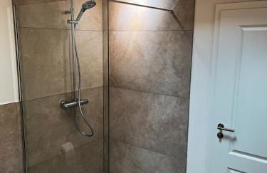 Ferienwohnung 'Ginkgo' mit verwunschenem Garten & privater Sauna - Foto 3