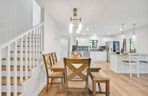 Middle Sound Hideaway~Beaches, Shopping, Families - Foto 11