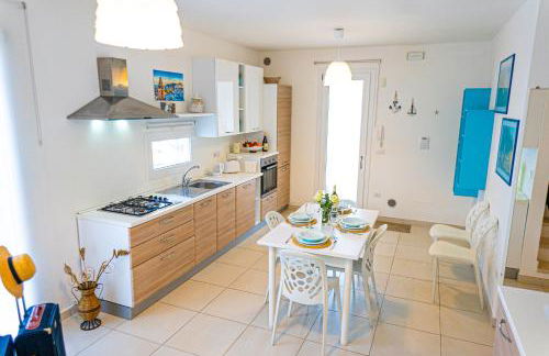 Villa Teresa Elegant & Relaxing Holiday Home with private hydro spa pool - Foto 26