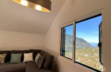 The Passion Fruit House - Photo 18