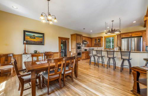 Steelhead Chalet 23 - Tamarack Resort - Deck - Garage - WiFi - Hot tub - Foto 8