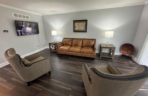 Suburban Retreat 15 Mins to Downtown Detroit - Foto 20