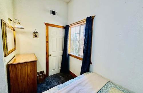 Cozy Bear North Quaint and Warm 2bd in Yosemite! - Foto 26