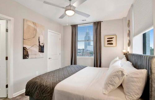 City Center Apartment, Free Parking and Great Views - Foto 15